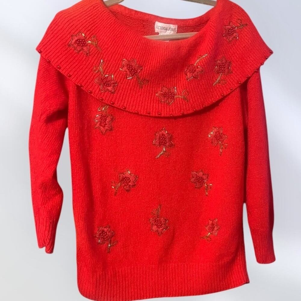 Victorian Jones Poinsettia Sequin and Beaded Red Silk Blend Sweater Size Large